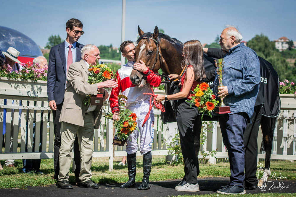 Charpentier mile